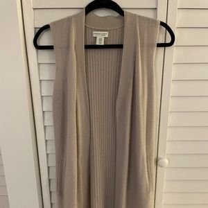 Cashmere Sleeveless Cardigan